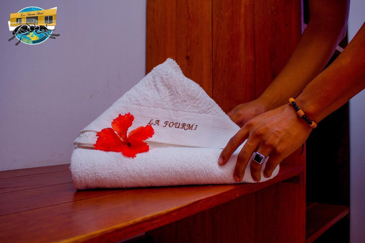 La Fourmi Hotel Nosy-Be Buitenkant foto