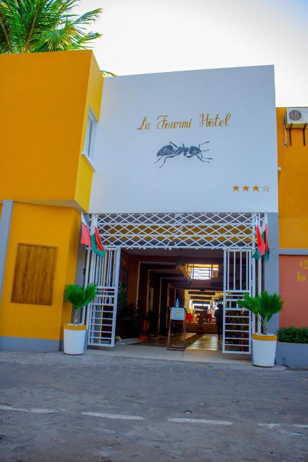 La Fourmi Hotel Nosy-Be Buitenkant foto