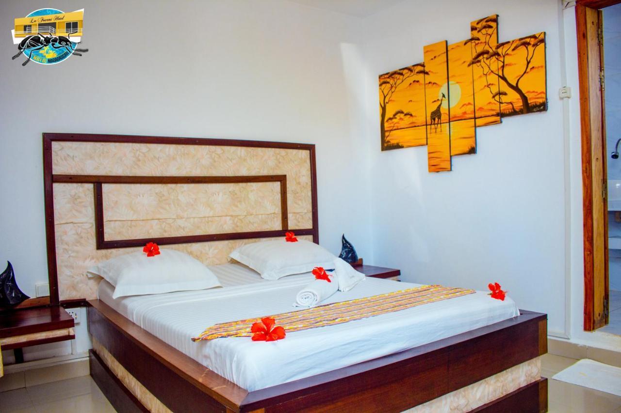 La Fourmi Hotel Nosy-Be Buitenkant foto