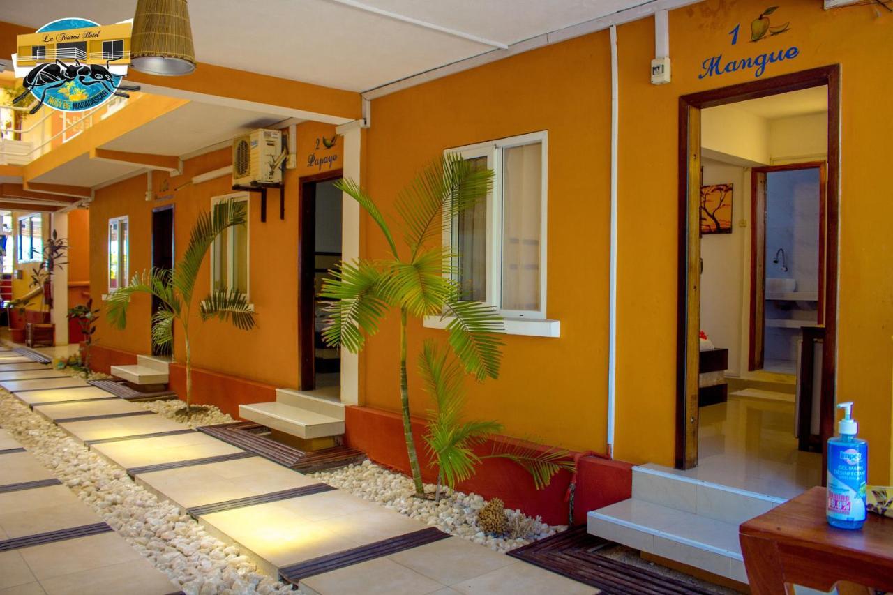 La Fourmi Hotel Nosy-Be Buitenkant foto